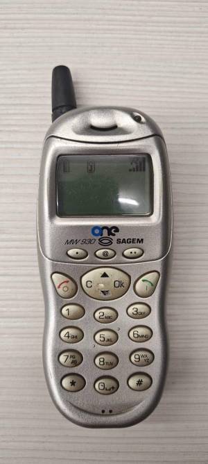 ONE - special frame around the window